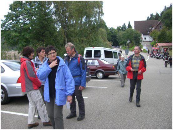 20zurueck am Parkplatz