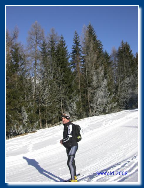 17. Bernhard vor strahlend blauem Himmel